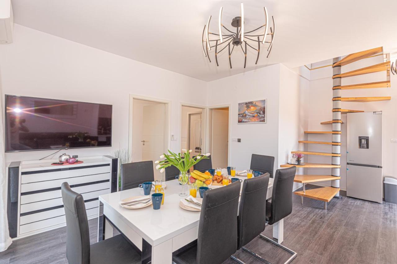 Sun Spalato Mastrinka Apartment Vinisce