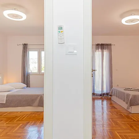 Sun Spalato Mastrinka Vinisce Room photo
